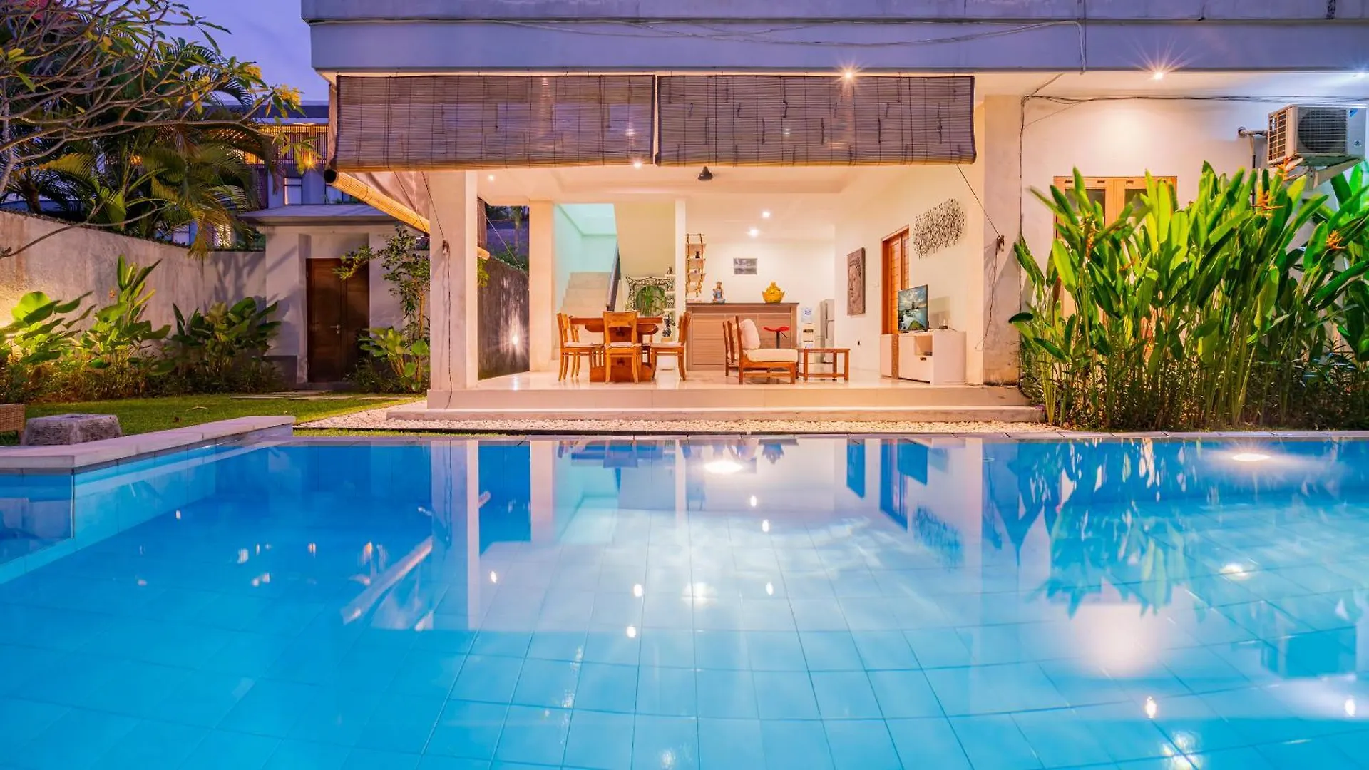 Villa Harmony - Seminyak Indonesien